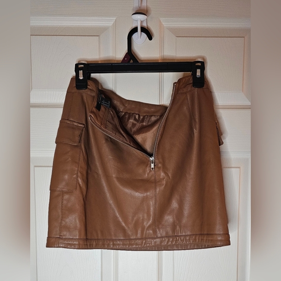 Forever 21 Brown Faux Leather Cargo Mini Skirt - Size Medium - Picture 3 of 5